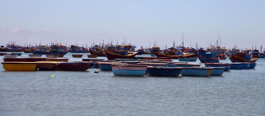 Vinh Suong Seaside Hotel And Resort Phan Thiet Exterior foto