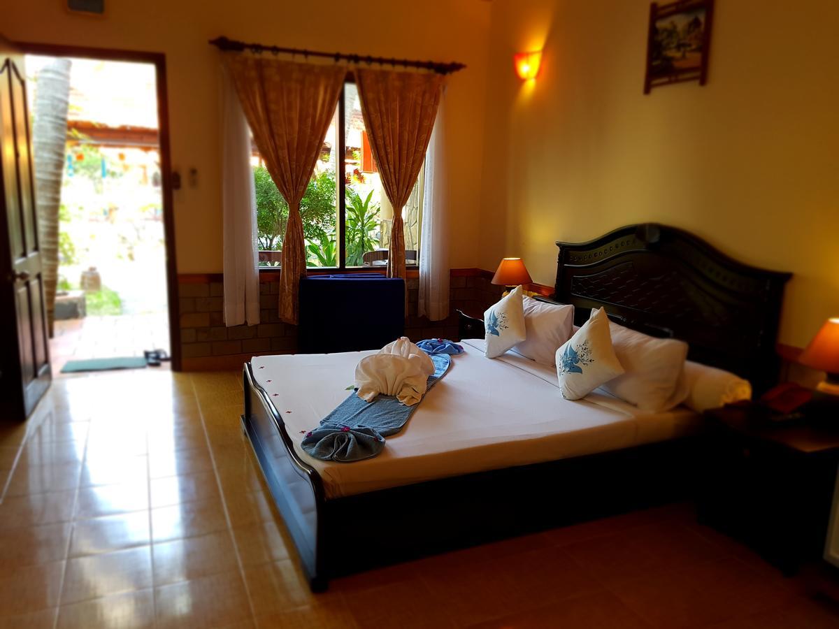 Vinh Suong Seaside Hotel And Resort Phan Thiet Exterior foto