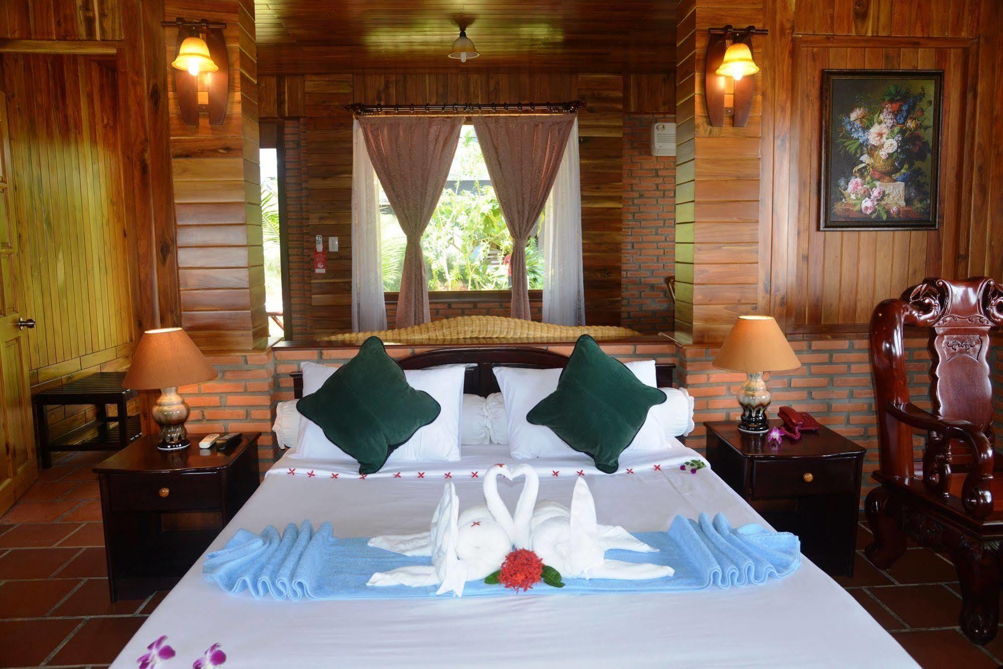 Vinh Suong Seaside Hotel And Resort Phan Thiet Exterior foto